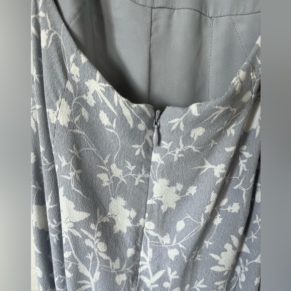 ARITZIA Wilfred Écoulement V Jumpsuit Cutout blue & white floral Womens size 00 - Picture 8 of 16